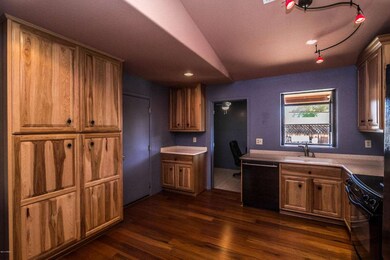 2123 W. Isthmus Loop-7.jpg
