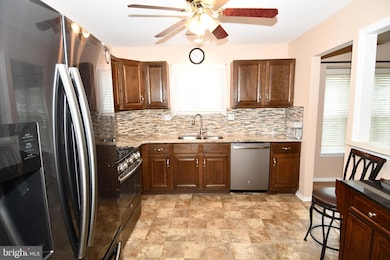 11 Farmview Ln, Columbus, NJ 08022 - photo 2