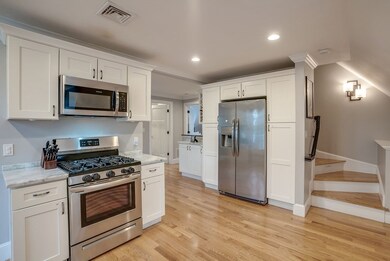 112 Margin St unit 2, Salem, MA 01970 - photo 7