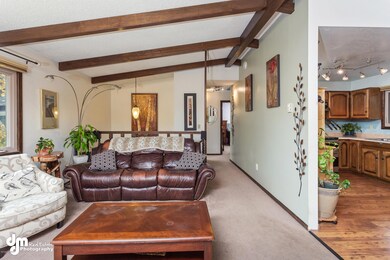 Living Room to Hallway_CG_1880-FULL