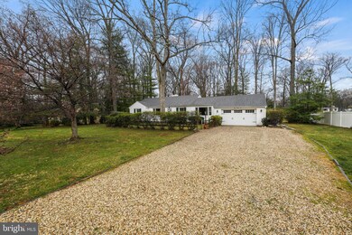 801 Copley Ln, Silver Spring, MD 20904 - photo 2