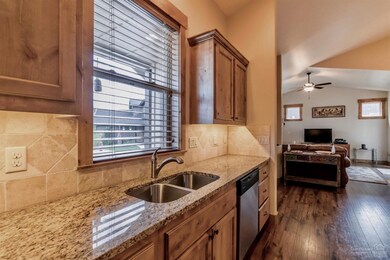 1216 NE Shane Ln, Bend, OR 97701 - photo 5