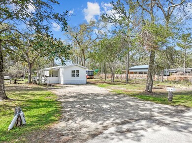 417 NW First Ave, Steinhatchee, FL 32359 - photo 7