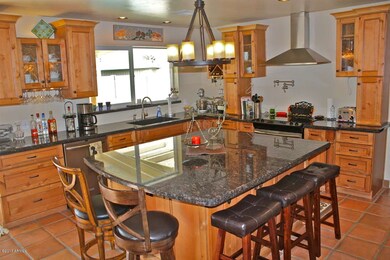 5KitchenClose