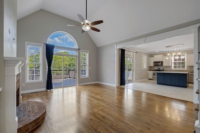 603 Sophia Ct, Mount Juliet, TN 37122 - photo 3