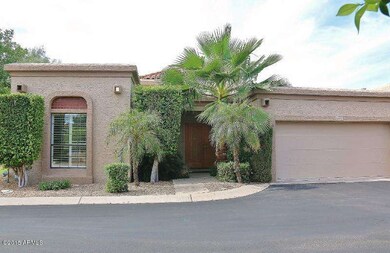 front house2 (800x518)