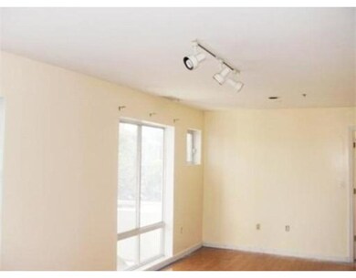 200 Falls Bloulevard unit E301, Quincy, MA 02169 - photo 2