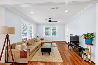 916 W Cottage St, Houston, TX 77009 - photo 2