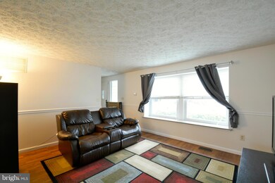 16122 Olmstead Ln, Woodbridge, VA 22191 - photo 6