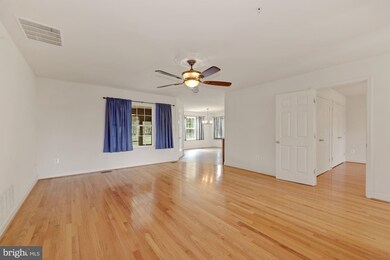 16103 Julie Ln, Laurel, MD 20707 - photo 7