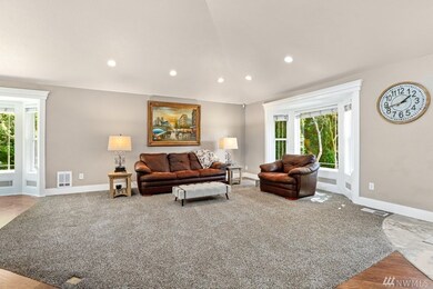 10927 3rd Dr SE, Everett, WA 98208 - photo 3