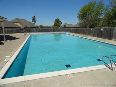 4561 S 202nd East Ave, Broken Arrow, OK 74014 - photo 2