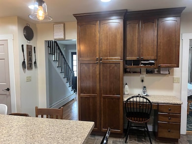 457 the Bend Rd, Greensboro Bend, VT 05842 - photo 3