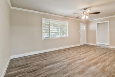 429 Souder Dr, Hurst, TX 76053 - photo 4