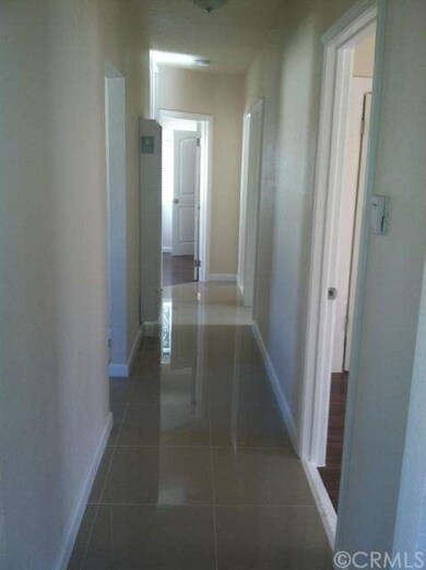 2214 E Oris St, Compton, CA 90222 - photo 2