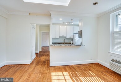 2410 20th St NW unit 309, Washington, DC 20009 - photo 2