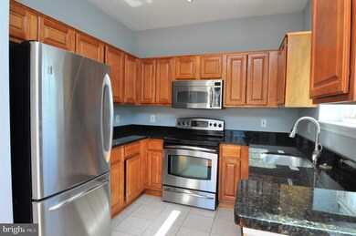 4550 Strutfield Ln unit 2217, Alexandria, VA 22311 - photo 7