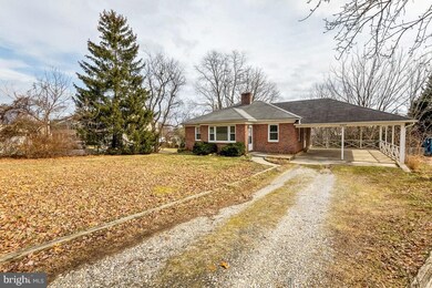 6307 Barnett Ave, Sykesville, MD 21784 - photo 3