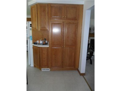 2815 Stenzel Ave, North Tonawanda, NY 14120 - photo 5