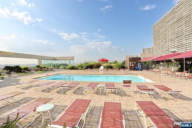 River Ridge unit 16D, Fort Lee, NJ 07024 - photo 7