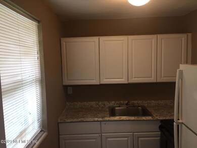 5228 Lexington Ave, Jacksonville, FL 32210 - photo 4