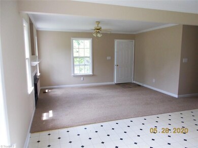 638 Neal Rd, Reidsville, NC 27320 - photo 2
