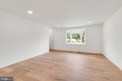 12901 Applecross Dr, Clinton, MD 20735 - photo 3