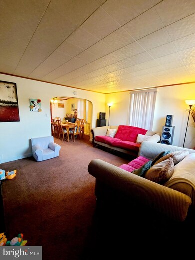 34 Maplewood Ave, Penns Grove, NJ 08069 - photo 7