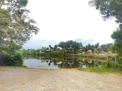 8122 Roy Ln, Ooltewah, TN 37363 - photo 2