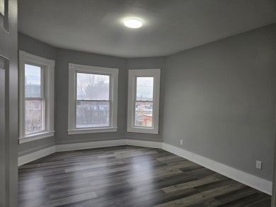 123 Walnut St unit 4L, Holyoke, MA 01040 - photo 4