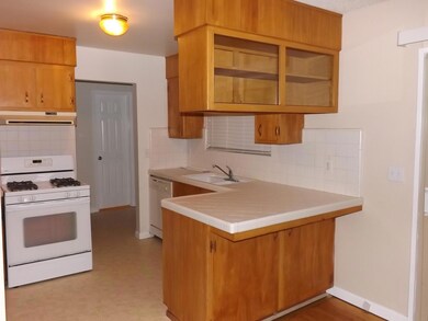 5297 E Bonnyview Rd, Redding, CA 96001 - photo 3