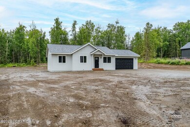 3-web-or-mls-8632 W Warbler St-3