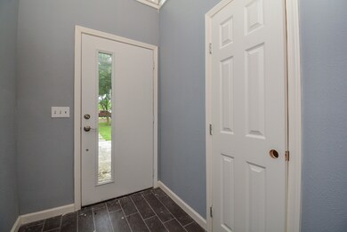 709 Hillcrest Dr, Richmond, TX 77469 - photo 6