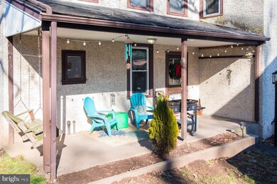 102 S Main St, Spring City, PA 19475 - photo 4