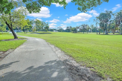 277 Old Meadow Way, Palm Beach Gardens, FL 33418 - photo 2