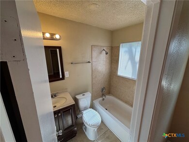 915 S 15th St unit 915, Copperas Cove, TX 76522 - photo 7