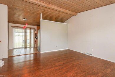 4420 Palm Ave, Lorain, OH 44055 - photo 5