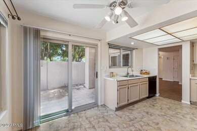 Eat-in-kitchen