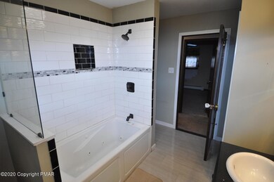 181 W 13th St, Jim Thorpe, PA 18229 - photo 5