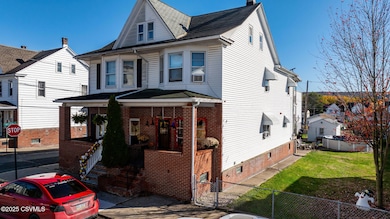 1203 Scott St, Kulpmont, PA 17834 - photo 2