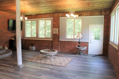 1305 Sycamore Dr, Manchester, TN 37355 - photo 5