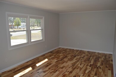 315 Cardinal Rd, Jacksonville, NC 28546 - photo 5