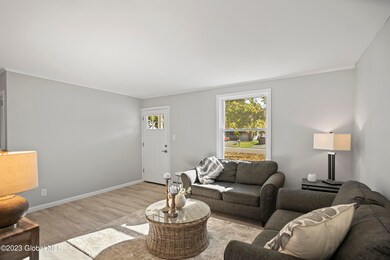 11 Rita Ln, Albany, NY 12211 - photo 6