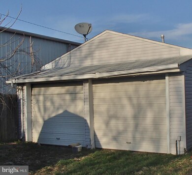 3358 Strickland St, Baltimore, MD 21229 - photo 5