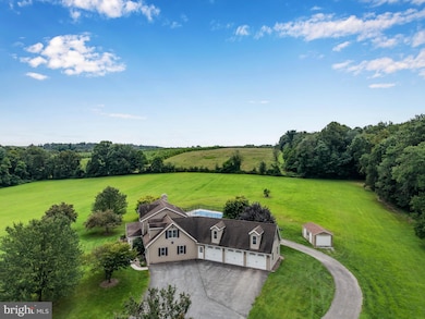 392 Peach Glen Rd, Gardners, PA 17324 - photo 5