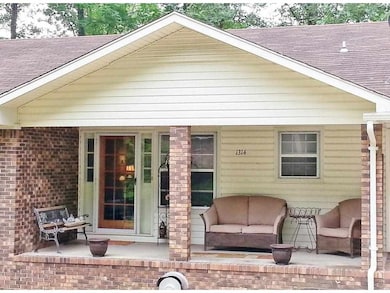 1314 Margaret St NW, Cullman, AL 35055 - photo 2