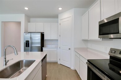 5139 Kinsley Dr, Lake Wales, FL 33859 - photo 5