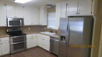 73 Green Oak Cir, Nash, TX 75569 - photo 6