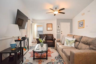 1904 Royal Ridge Dr, Davenport, FL 33896 - photo 3