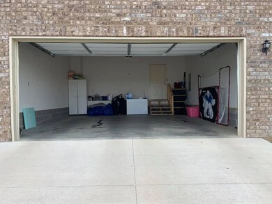 1936 Clearwater Dr, Lawrenceburg, KY 40342 - photo 4